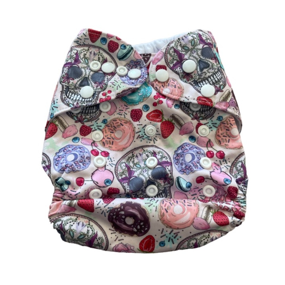 Alva Baby Skeleton & Donuts Cloth Diaper - Picture 2 of 4